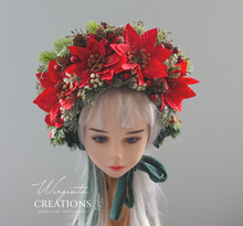 Load image into Gallery viewer, Christmas Flower Bonnet for 9–24 Months Olds - Handmade Poinsettias Headpiece - Bonnet's Colours: Green, Red - Photography Prop