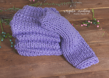 Load image into Gallery viewer, Blanket/layer. Lilac. Bump blanket. Basket filler. Ready to send. Photo prop