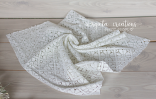 Load image into Gallery viewer, Ecru white newborn set, bundle, posing pillow, layer, photography prop, Ready to send