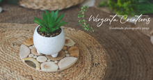 Load image into Gallery viewer, Handmade Juniper Wood Tray - Natural & Decorative Presentation coasters for Coffee, Candles, and More - Rustic and Elegant Design Options - 18cm Diameter