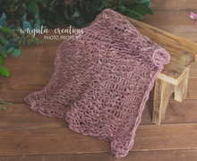Load image into Gallery viewer, Knitted Blanket/layer. Mauve, dusky pink. Ready to send