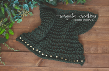 Load image into Gallery viewer, Knitted Blanket/layer. Dark green. Ready to send