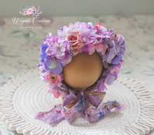 Load image into Gallery viewer, Flower Bonnet for Newborns (0-3 Months) | Photography Headpiece | Purple, Pink | Ready to Send