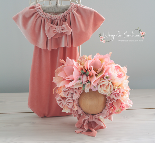 Flower Bonnet and Matching Romper Set for 12-24 Months Old | Peach, Pink Colour | Velour Fabric | Photography Prop Outfit