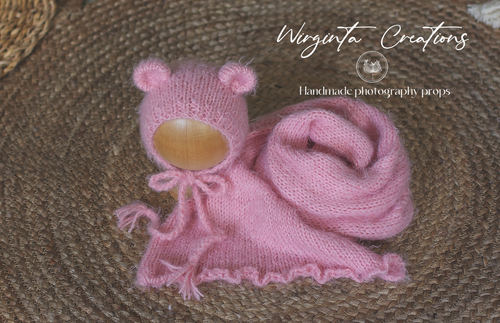 Newborn set | Pink | Knitted Wrap and Bonnet | Ready to Send | Photography Prop