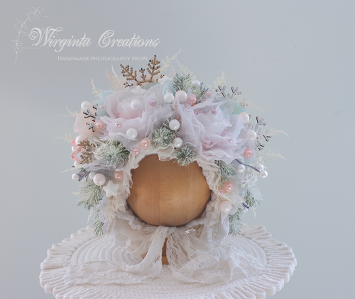 Christmas Flower Bonnet for 12-24 Months Olds | Handmade Festive Headpiece | Bonnet's Colours: White, Pale Pink, Mint | Photography Prop