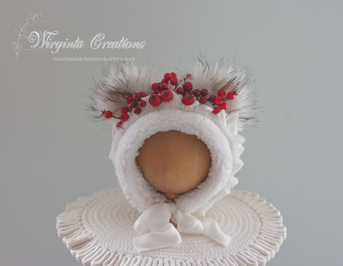 Handmade Teddy Bear Bonnet for 12-24 Months Old | Tattered/ Ruffle Style | Red, White Colour | Decorated with Artificial Bits | Christmas | Ready to send