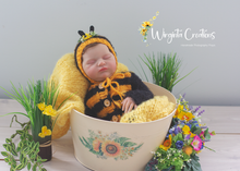 Load image into Gallery viewer, Newborn Bee Outfit with Matching Bonnet | Soft Yarn | Colours: Black, Yellow | Photography Prop