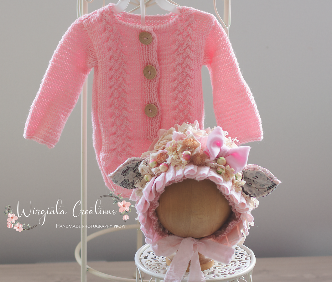 Pink lamb outfit for 6-12 months old. Photography outfit