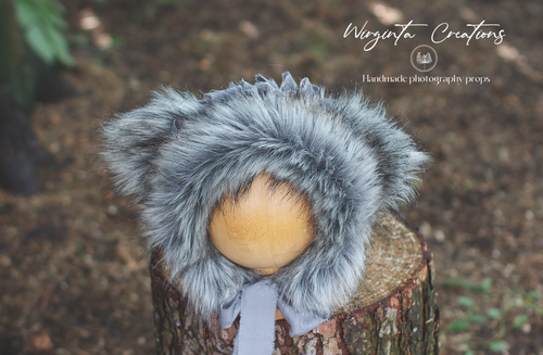 Koala bonnet for 12-24 months old. Grey. Tattered style, decorated with faux fur. Ready to send photo prop