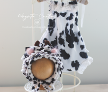 Load image into Gallery viewer, Cow`s outfit for 12-24 months old. Sitter. White and black. Bonnet and matching romper.Ready to send photo prop