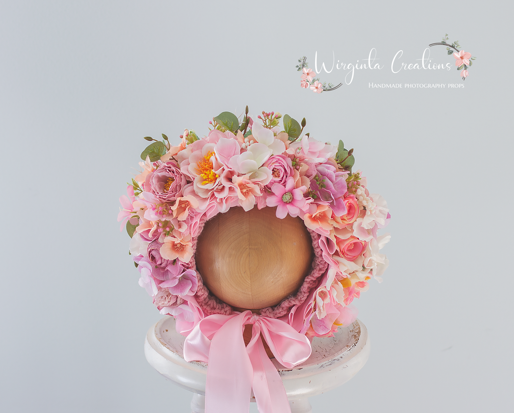 Pink flower bonnet for 6-24 months old. Photography headpiece. Ready to send