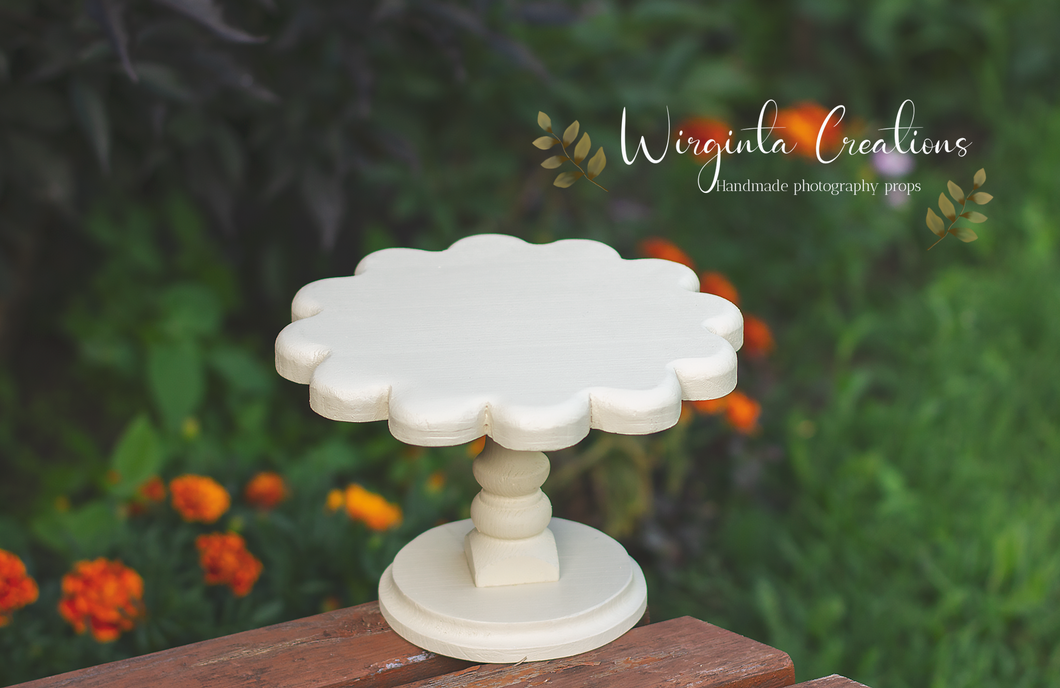 Cream Cake Stand for Cake Smash Sessions | Photography & Home Decor Delight