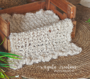 Knitted Blanket/layer. Ecru white; Brown. Ready to send