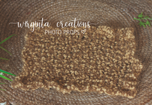Load image into Gallery viewer, Knitted Blanket/layer. Ecru white; Brown. Ready to send