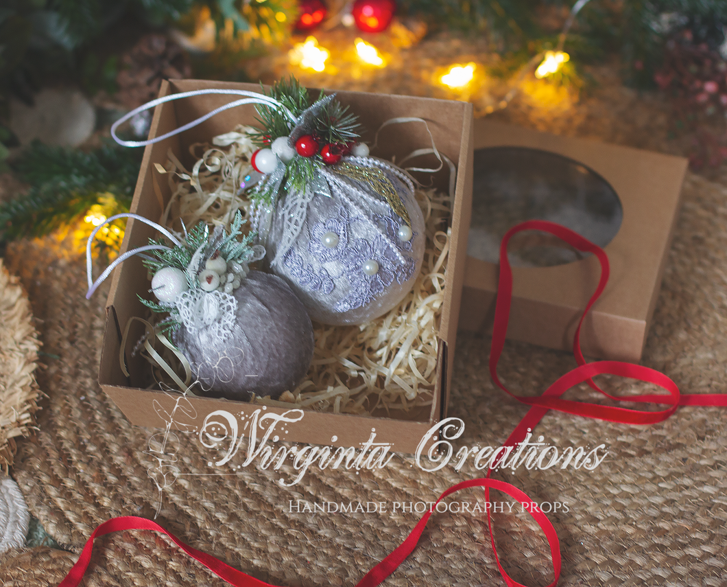 Christmas baubles| Set of 2 Tree Decorations| Grey Luxury Handmade Balls