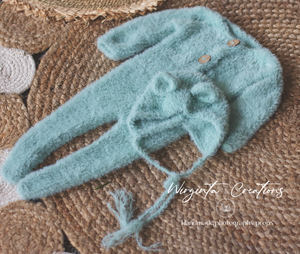 Mint Knitted Newborn Outfit with Matching Bonnet - Photo Prop