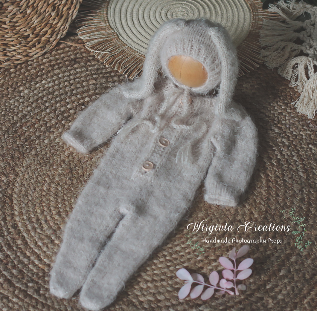 Mushroom Beige Knitted Newborn Bunny Outfit with Matching Bonnet - Photo Prop