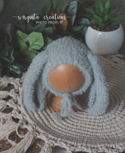 Load image into Gallery viewer, Luxurious Hand-Knitted Newborn Bunny Romper Set in Elegant Grey: Footed Design, Floppy Ears, and Coordinating Bonnet