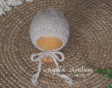 Load image into Gallery viewer, Newborn set | Ecru White | Knitted Wrap and Bonnet | Ready to Send