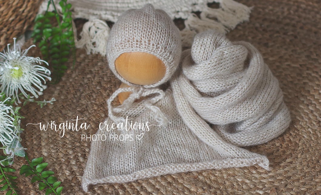 Newborn set | Ecru White | Knitted Wrap and Bonnet | Ready to Send