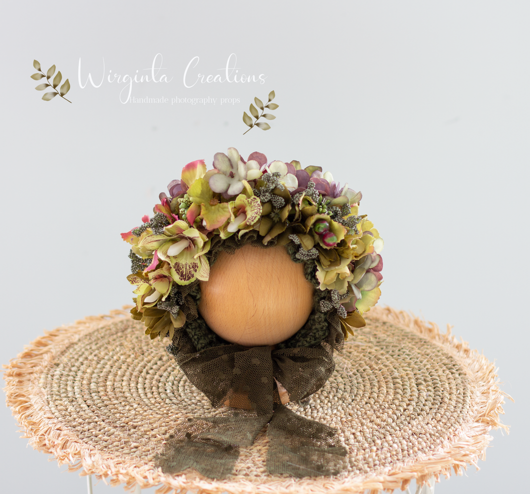 Newborn, 0-3 Months Old Flower Bonnet Photography Prop - Khaki Green