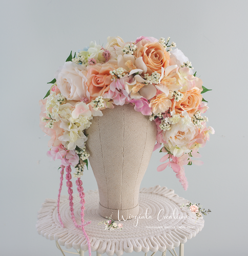 Large Flower Headpiece - Cascading Style Photography Crown - Colours: Peach, Pink, White - Maternity Photoshoot - Luxury Flower Headband