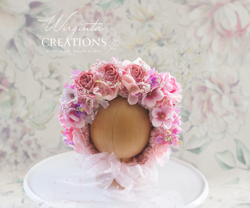 Flower Bonnet for Newborns (0-3 Months) - Photography Headpiece - Pink Colour - Photo Prop
