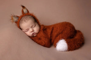 Handmade Fox-Themed Newborn Photography Outfit | Burnt Orange Knitted Romper with Tail and Hat | Woodlands-Inspired Photo Prop Set