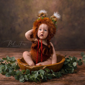 Tattered/Ruffle style baby fox bonnet for 6-12 months old. Burnt orange. Decorated with faux fur and artificial flowers. Ready to send photo props