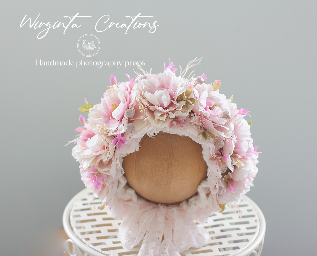 Baby pink, white flower bonnet for 6-24 months old. Photography headpiece. Ready to send