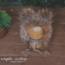 Load image into Gallery viewer, Teddy bear bonnet for a newborn. Brown. Decorated with faux fur. Ready to send photo props