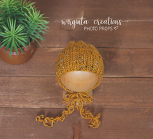 Load image into Gallery viewer, Knitted bonnet for newborn. Mustard. Handmade Ready to send