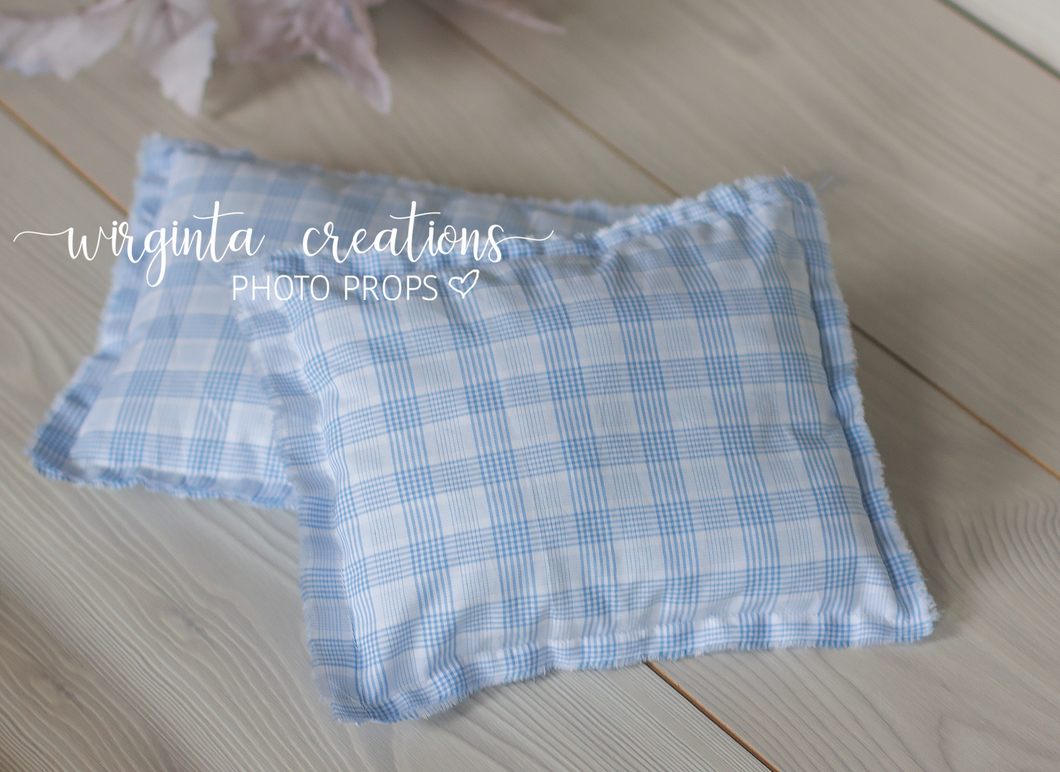Posing pillow for a newborn. Baby Photo Props. Checked fabric. White and light blue. Decorated with wooden button. Ready to send