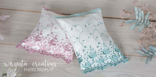 Posing pillow for a newborn. Baby Photo Props. Vintage style. Lace design. Ready to send