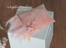 Load image into Gallery viewer, Posing pillow for a newborn. Boho. Velvet. Decorated with feathers and flowers. Peach. Baby Photo Props. Ready to send