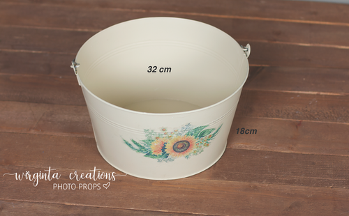 Metal Washtub, bowl, Newborn, sitter tub, Vintage style props, Oval Tin, Sunflower Bucket, Cream, Ready to send photography prop