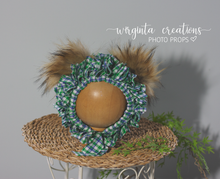 Load image into Gallery viewer, Teddy bear bonnet for 12-24 months old. Tattered style. Checked fabric, Faux fur ears. Ready to send photography prop