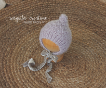 Load image into Gallery viewer, Footed romper and hat set, Newborn, grey mauve colour. Fuzzy yarn. Unique stitch. Ready to send
