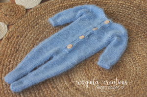 Fuzzy footed romper and matching teddy bear hat, Newborn, light blue.Ready to send