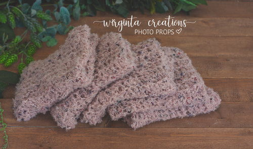 Handmade chunky knitted blanket/layer. Mauve/dusky pink. Photography prop. Ready to send