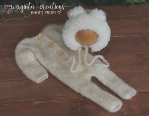 Footless romper and matching hat set, Teddy bear bonnet. Newborn, cream, ivory. Knitted. Ready to send